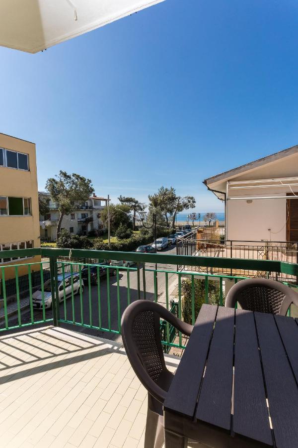 Ad Un Passo Dal Mare Praia a Mare Exterior foto